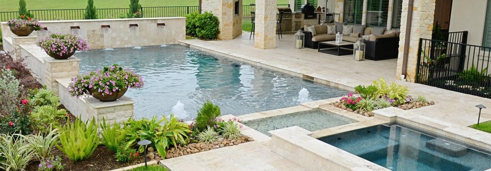 Choose Quality Workmanship from Trusted Pool Builders in Florida